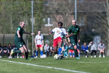 Bild 151 - wBJ Hamburger SV - WfL Wolfsburg : Ergebnis: 2:1